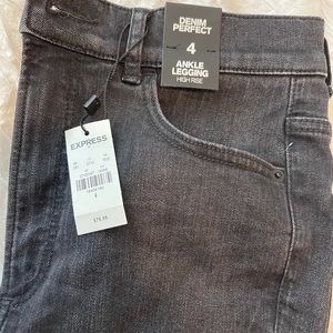 Brand new black express jeans